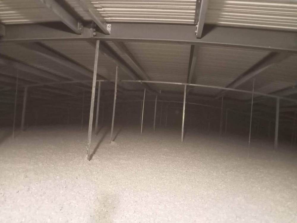 Continuous insulated ceiling plane across the house